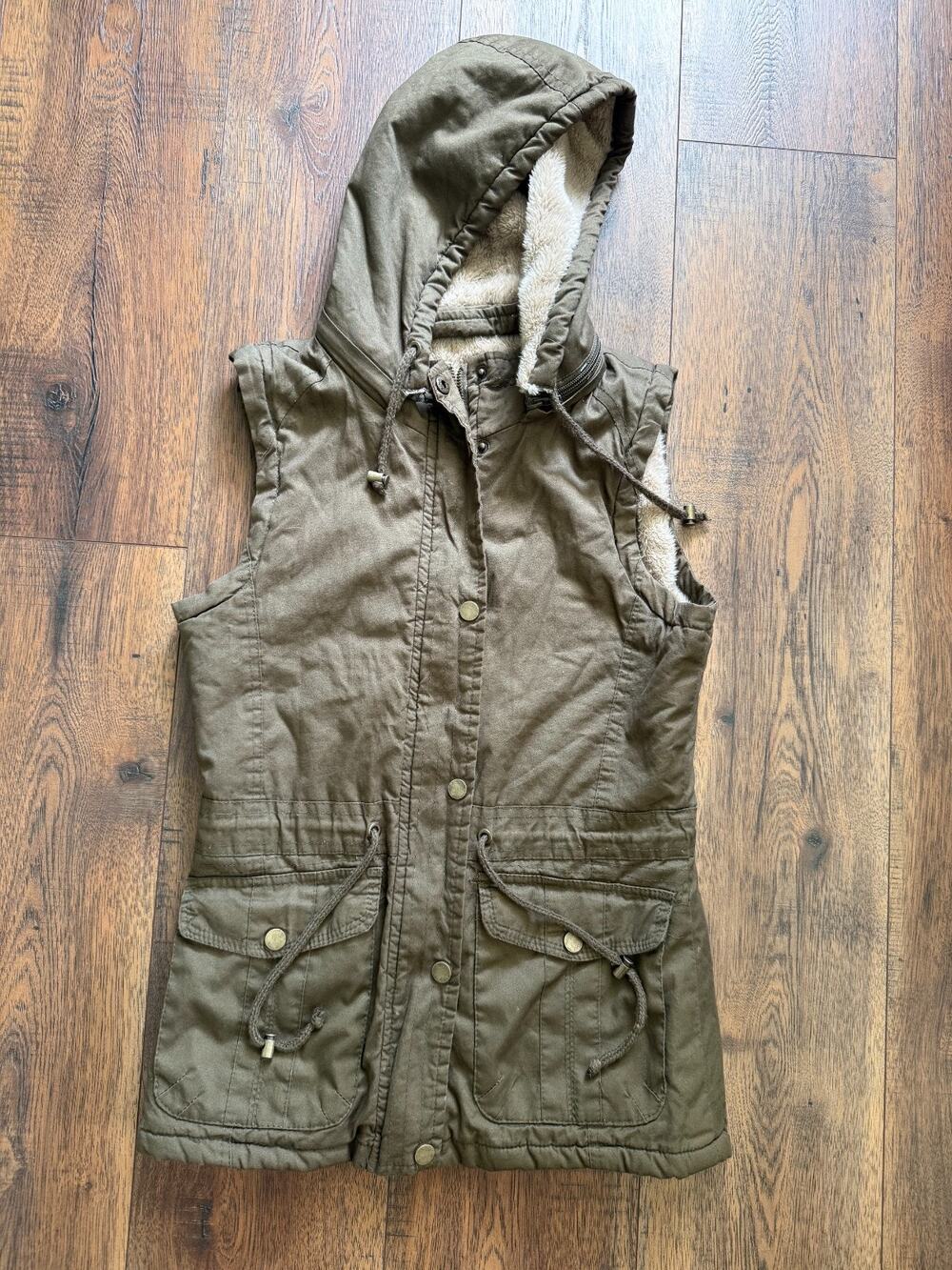 Snobbish Collection Olive Faux Fur Sherpa Lined Hooded Utility Boho Vest Small